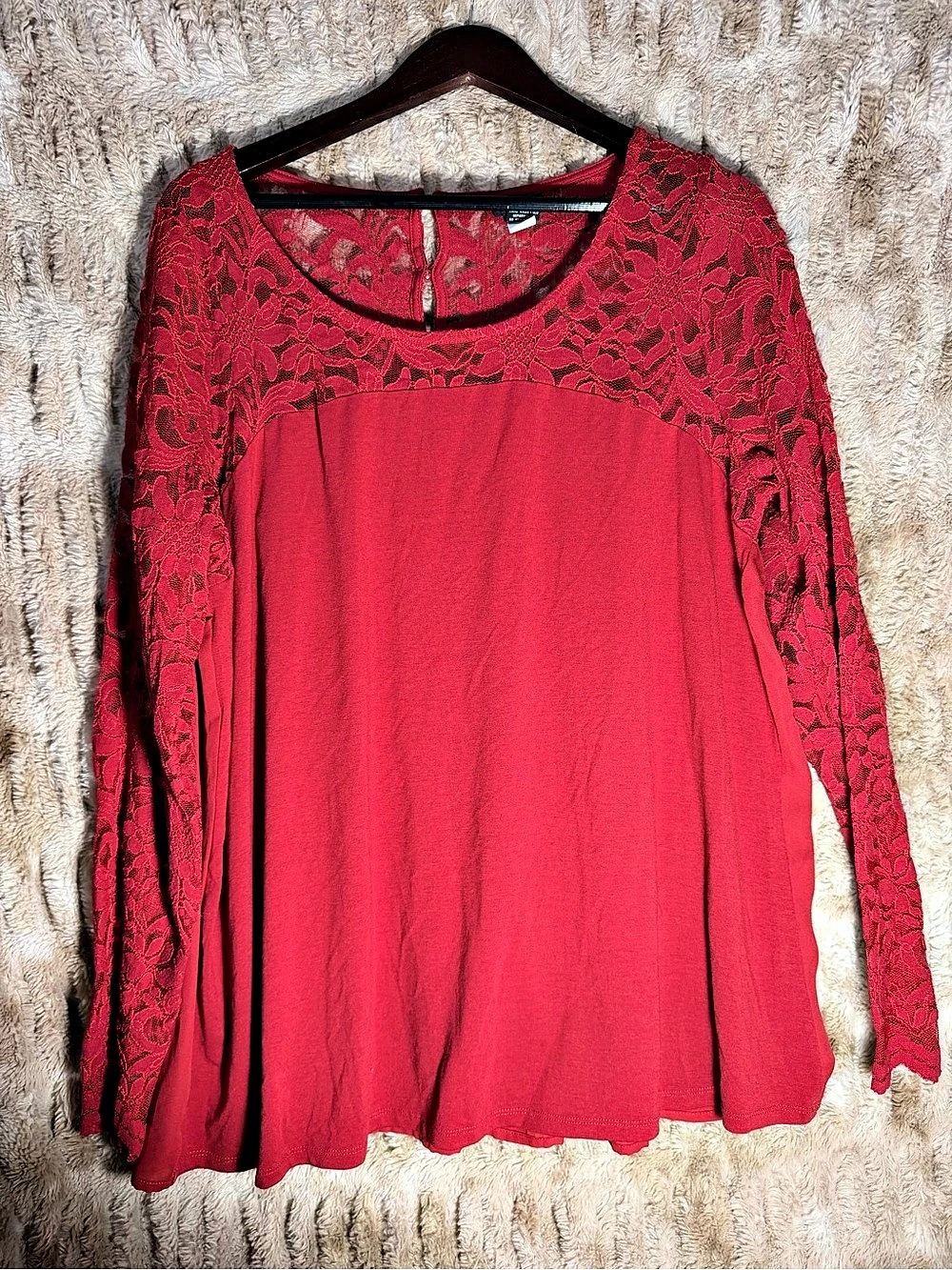 Torrid Red Lace Yoke Blouse Size 1 Like New